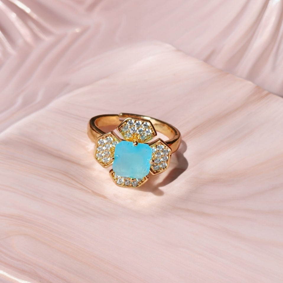 Four Leaf Flower Golden Rings with Square Colored Stones in Adjustable Size - Essentique