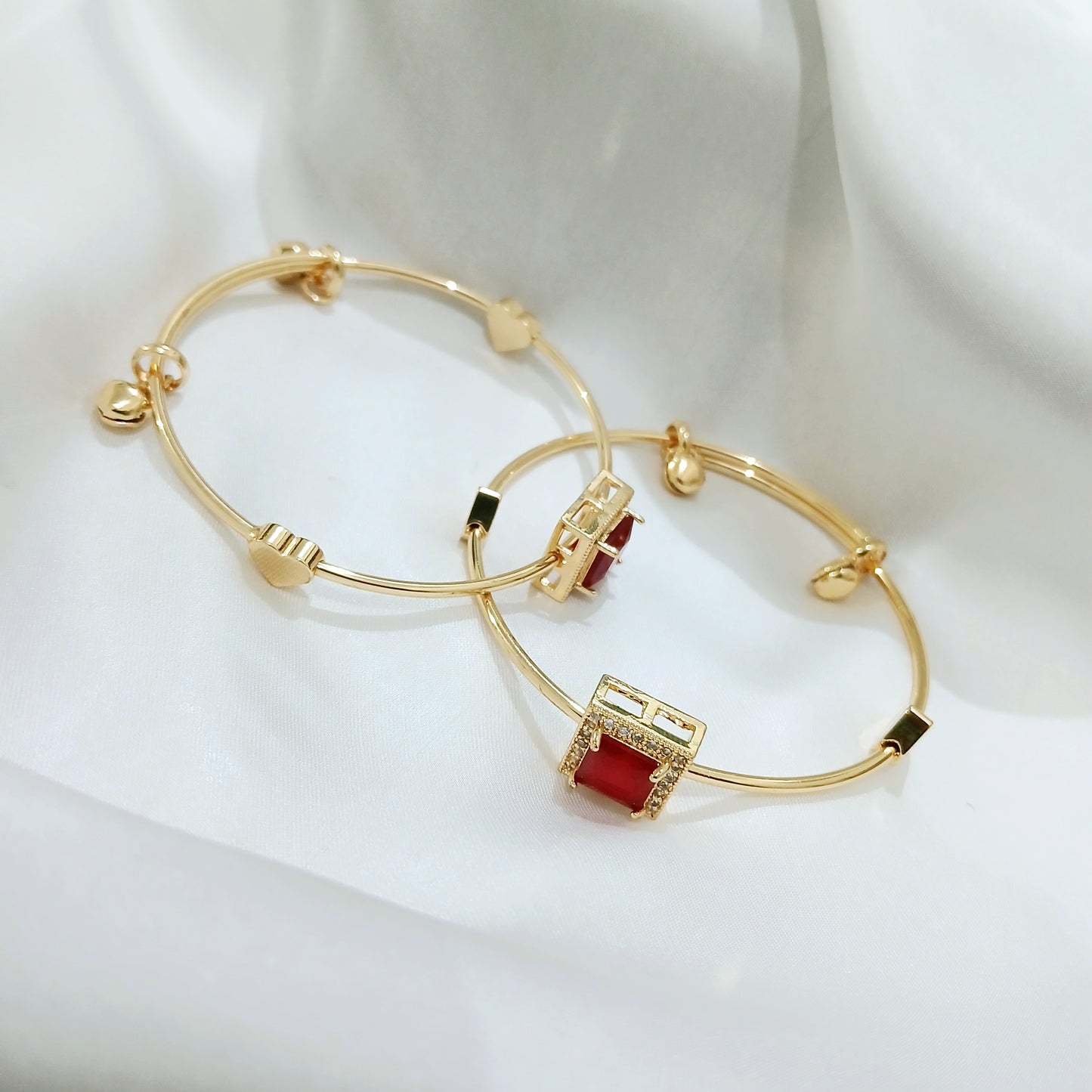 Golden Kangan Pair with Square Shaped Stones - Essentique