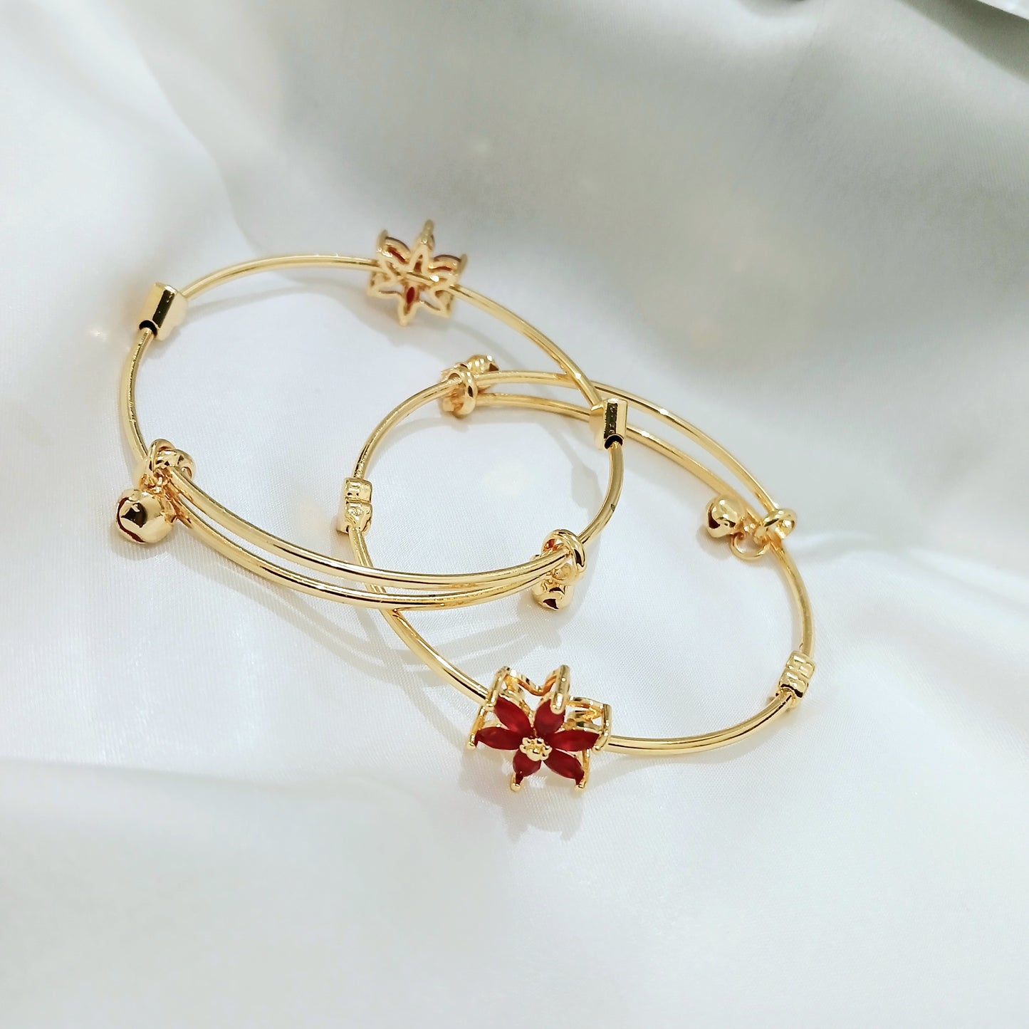 Golden Kangan Pair with Flower Shaped Stones - Essentique