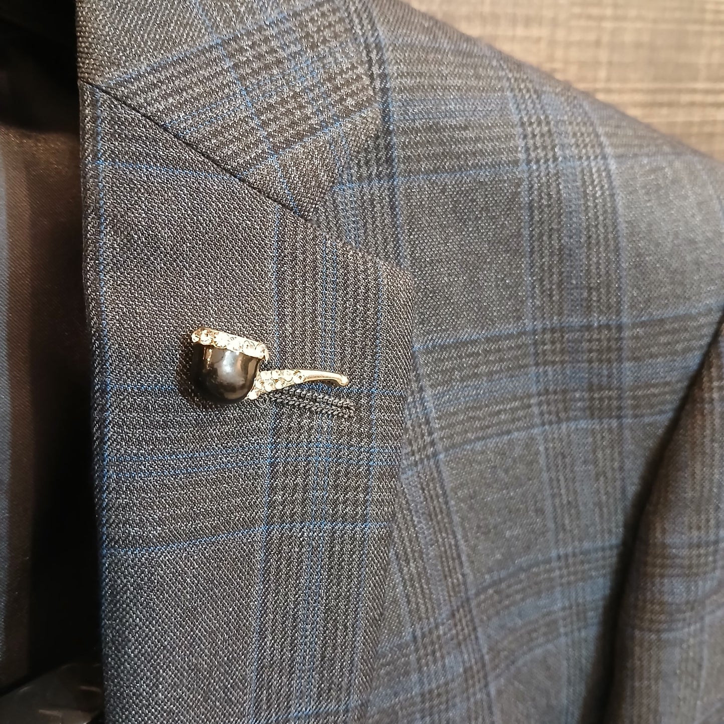 Silver Cigar Pipe Coat Pin - Essentique