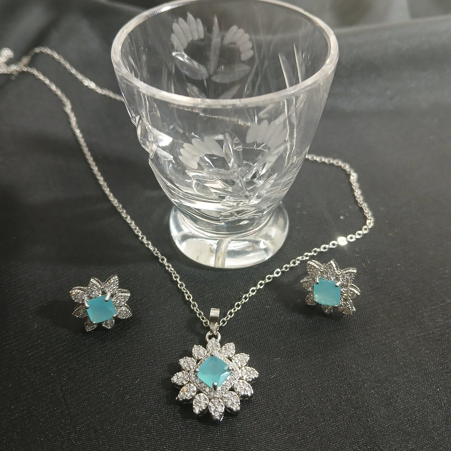 Elegant Silver Pendant Set Available in 3 Colors