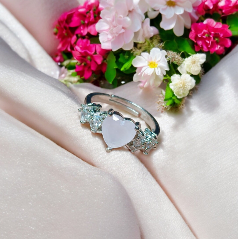 Silver Ring with Pink Heart - Essentique