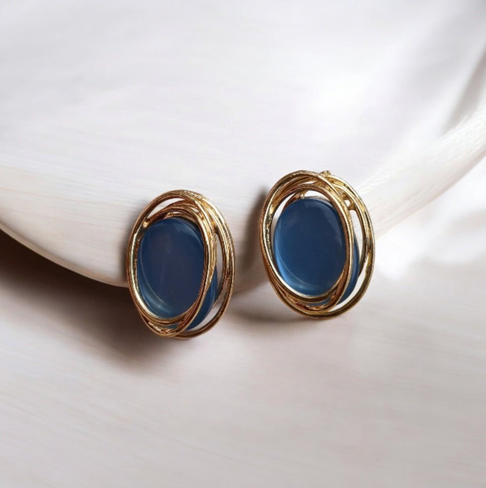 Golden Earrings with Big Oval Stones - Essentique