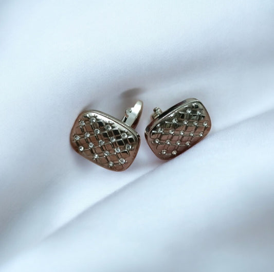 Elegant Silver Cufflinks Adorned with Tiny Stones - Essentique